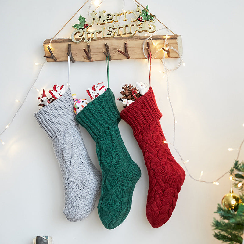 Large 46CM knitted wool home wall decoration candy bag socks diamond gift bag socks hanging Christmas socks